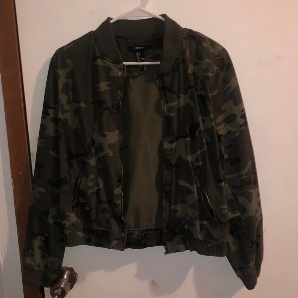 Bomber jacket